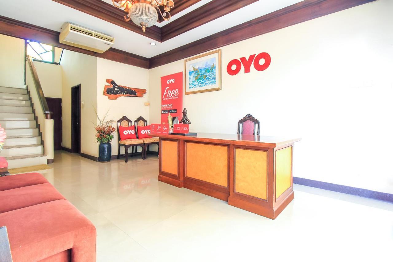 Oyo 383 White Inn Hotel Ban Khlong Lat Bua Khao Ngoại thất bức ảnh